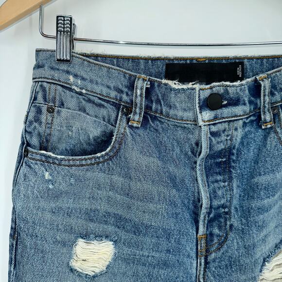 ALEXANDER WANG 003 Boyfriend Jeans Distressed Knee Rip in Light Indigo Aged - Picture 6 of 11